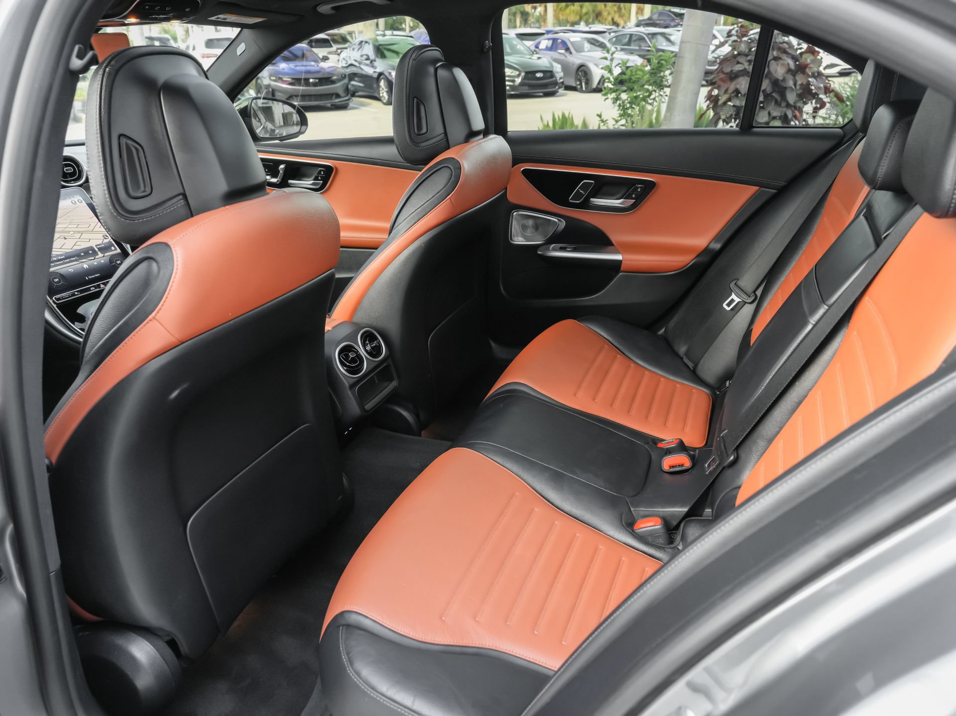 Used 2024 Mercedes-Benz C 300 Sedan image 33