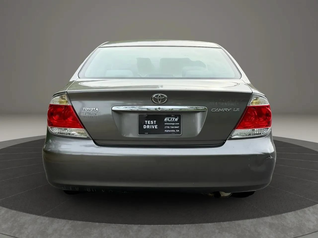 Used 2006 Toyota Camry LE FWD image 5