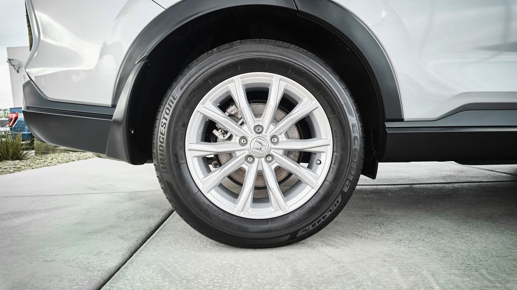 Used 2025 Honda CR-V EX-L image 10