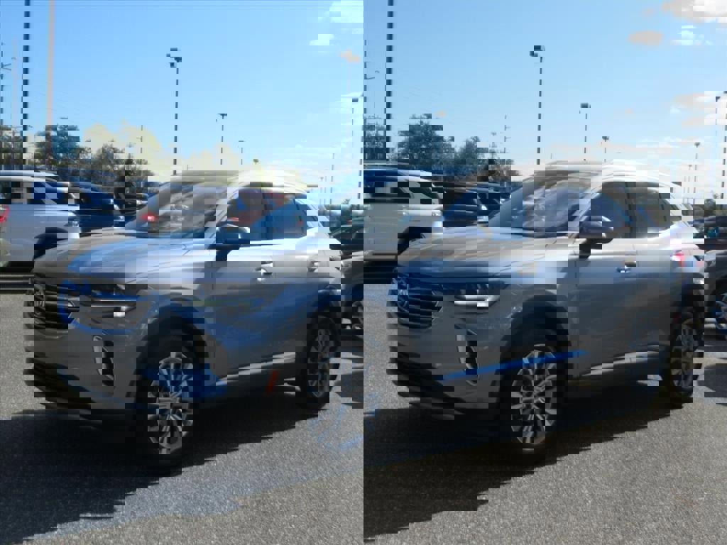 Used 2023 Buick Envision Preferred FWD image 3