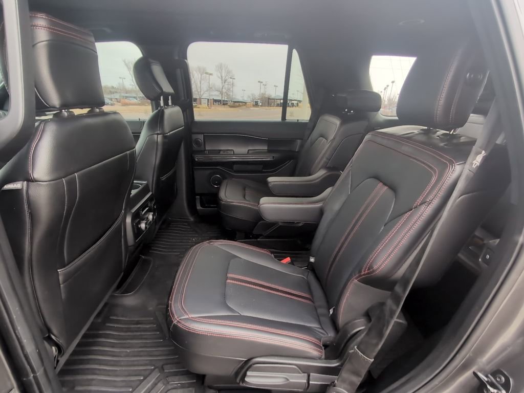 Used 2019 Ford Expedition Limited w/ Equipment Group 303A image 28