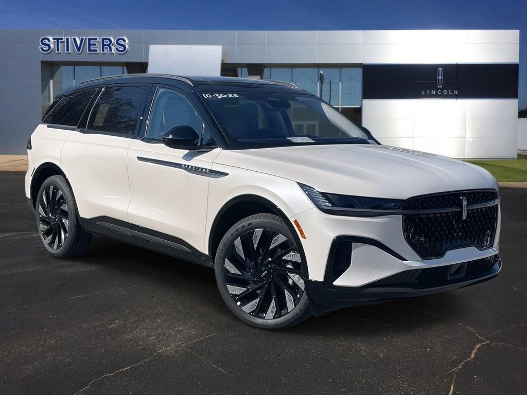 New 2026 Lincoln Nautilus Reserve image 1