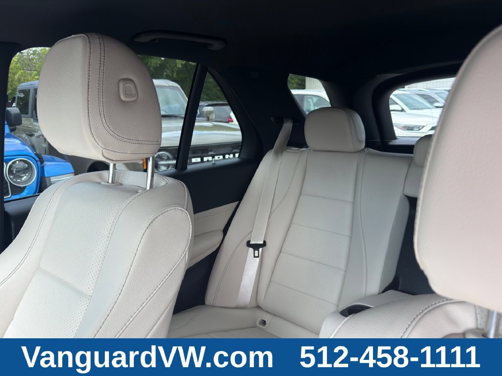 Used 2025 Mercedes-Benz GLE 450 4MATIC w/ Warmth & Comfort Package image 14