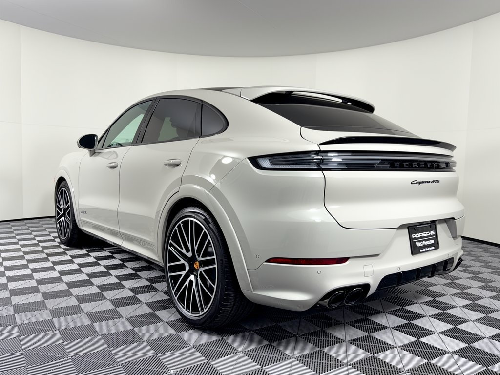 New 2026 Porsche Cayenne GTS AWD/4WD image 3