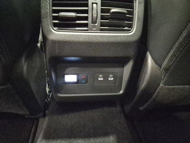 Certified 2025 Nissan Rogue SL w/ Tech Package AWD/4WD image 21