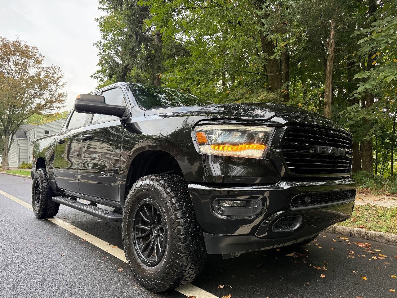 Used 2019 RAM 1500 Sport w/ Level 2 Equipment Group image 3