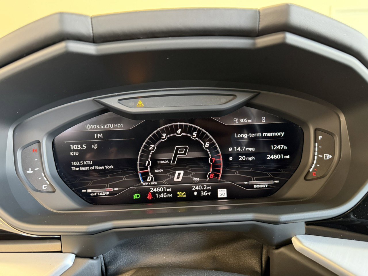 Used 2022 Lamborghini Urus image 14