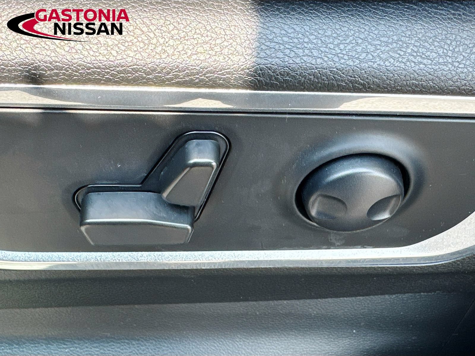 Used 2022 RAM 1500 Laramie w/ Sport Appearance Package AWD/4WD image 26