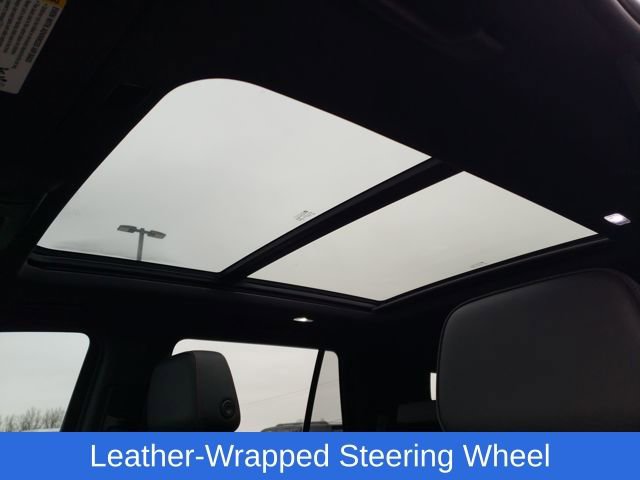 Used 2022 Chevrolet Tahoe RST w/ Luxury Package image 31