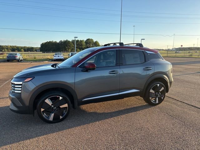 New 2026 Nissan Kicks SR