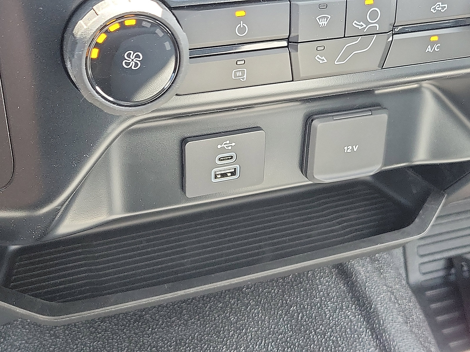 New 2024 Ford F450 XL image 15