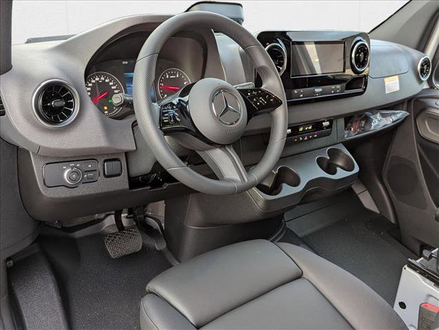 New 2025 Mercedes-Benz Sprinter 3500 image 3