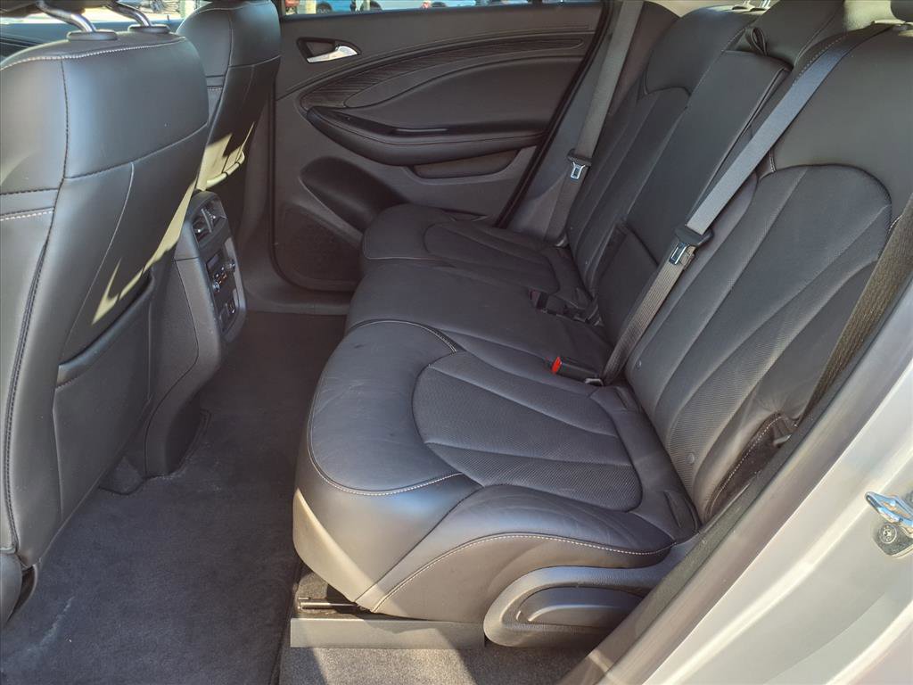 Used 2017 Buick Envision Premium image 25