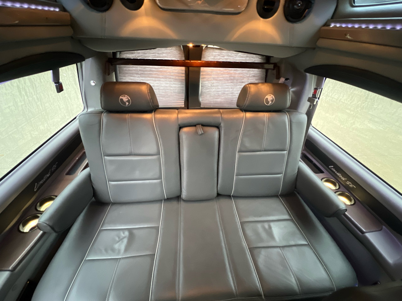 Used 2017 Chevrolet Express 2500 image 41