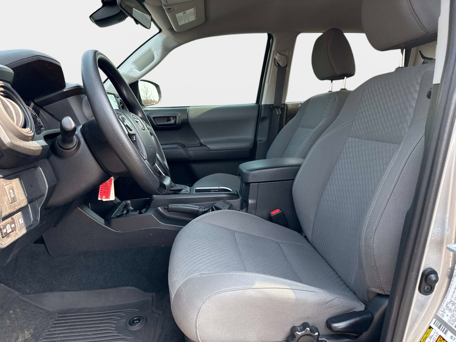 Used 2023 Toyota Tacoma SR image 17