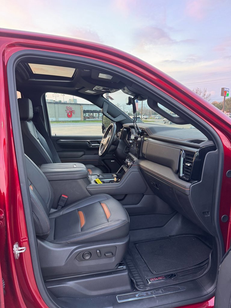 Used 2024 GMC Sierra 2500 AT4 w/ AT4 Premium Plus Package image 10