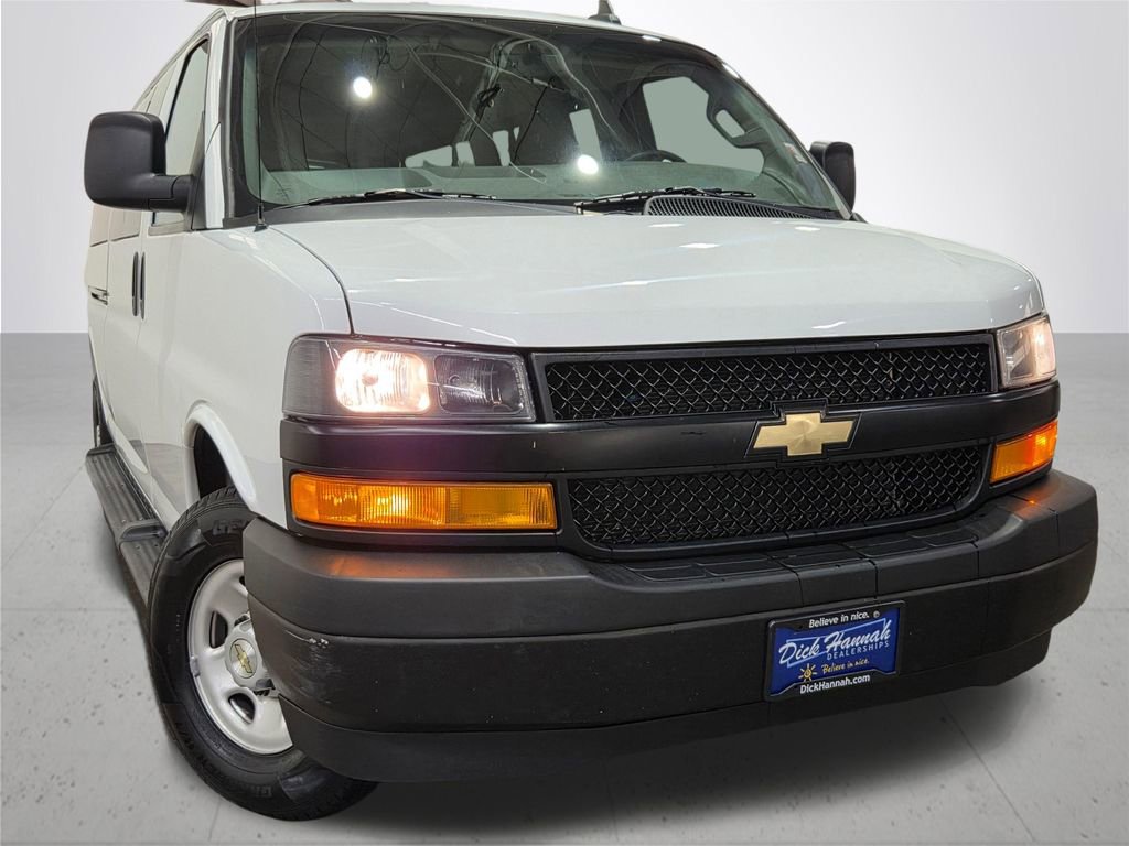 Used 2023 Chevrolet Express 3500 LS RWD image 8
