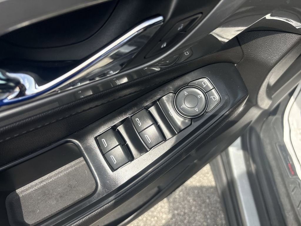 Certified 2023 Chevrolet Traverse LT image 22