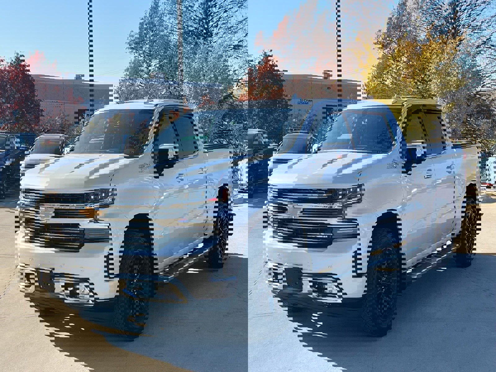 Used 2019 Chevrolet Silverado 1500 High Country w/ Z71 Off-Road Package image 5