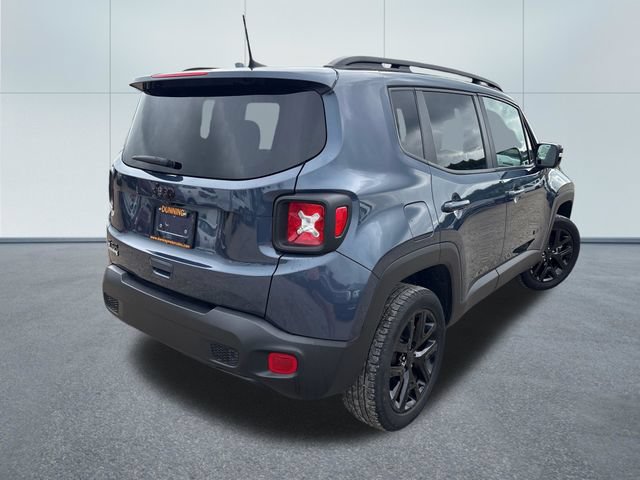 Used 2023 Jeep Renegade Altitude w/ Sun/Sound Group AWD/4WD image 4