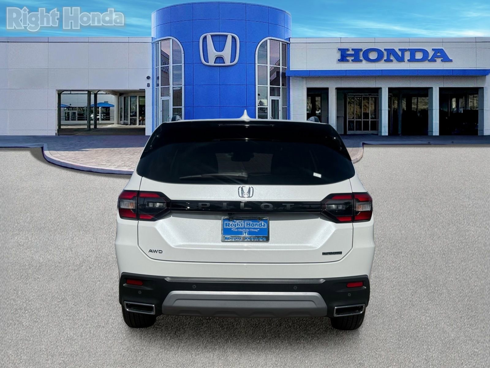 Certified 2025 Honda Pilot Touring image 7