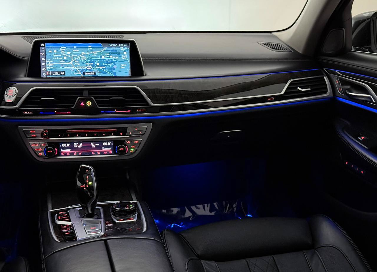 Used 2018 BMW 750i xDrive AWD/4WD image 28