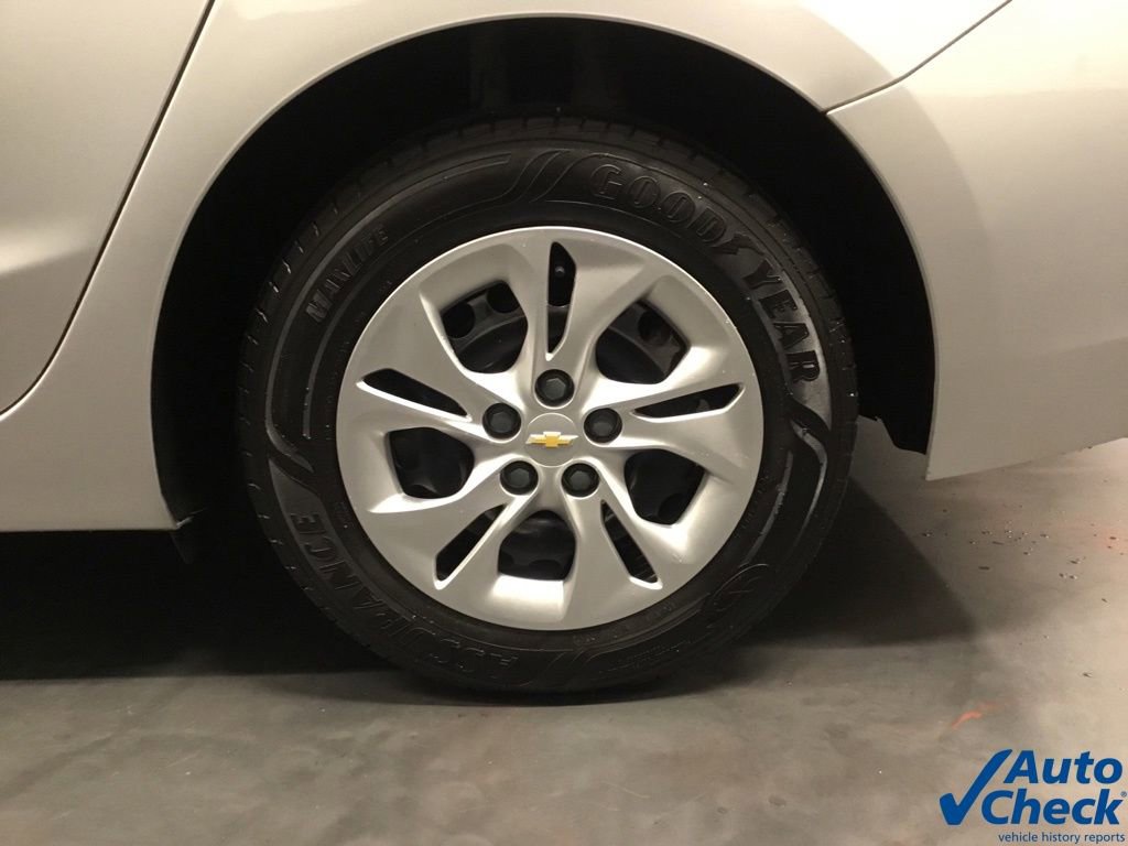 Used 2019 Chevrolet Cruze LS w/ LS Fleet Convenience Package image 18