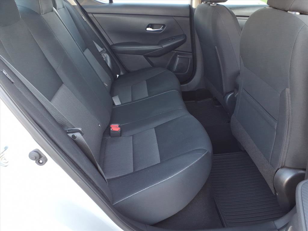 Used 2023 Nissan Sentra SV image 13