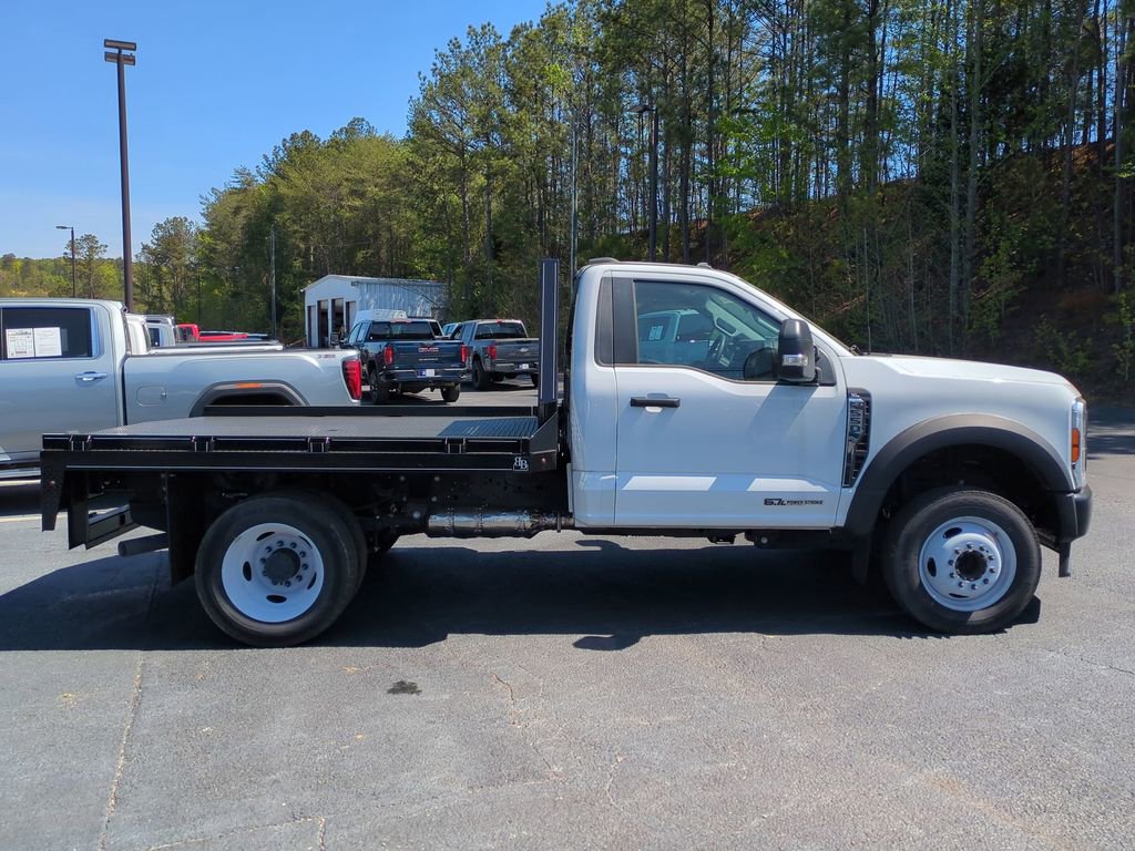 Used 2024 Ford F550 2WD Regular Cab Super Duty image 3