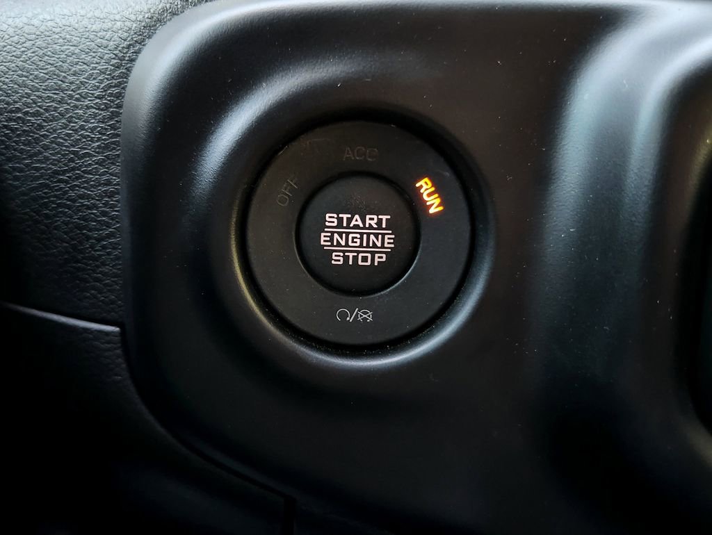 Used 2023 Jeep Wrangler Willys image 23