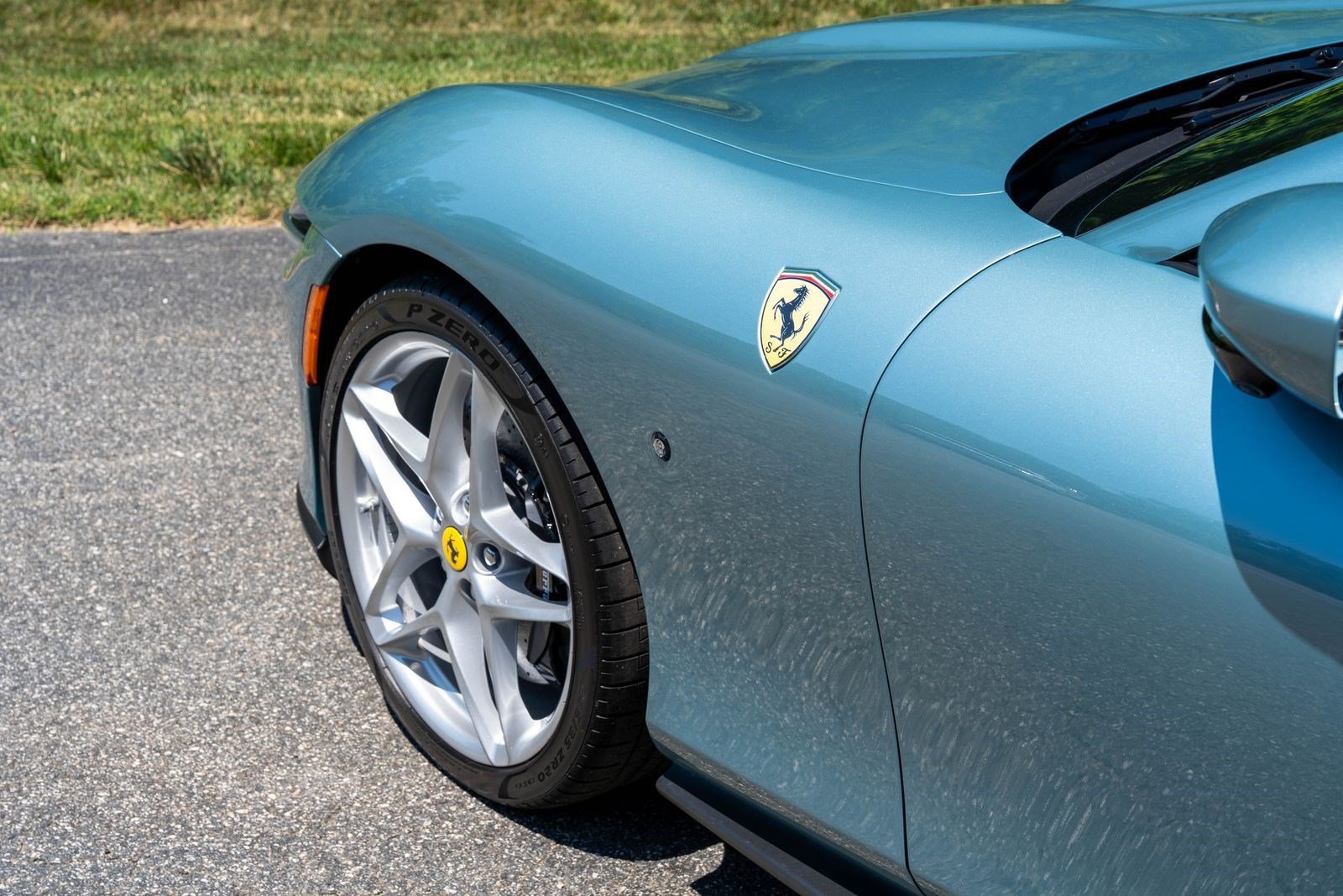Used 2024 Ferrari Roma Spider RWD image 11
