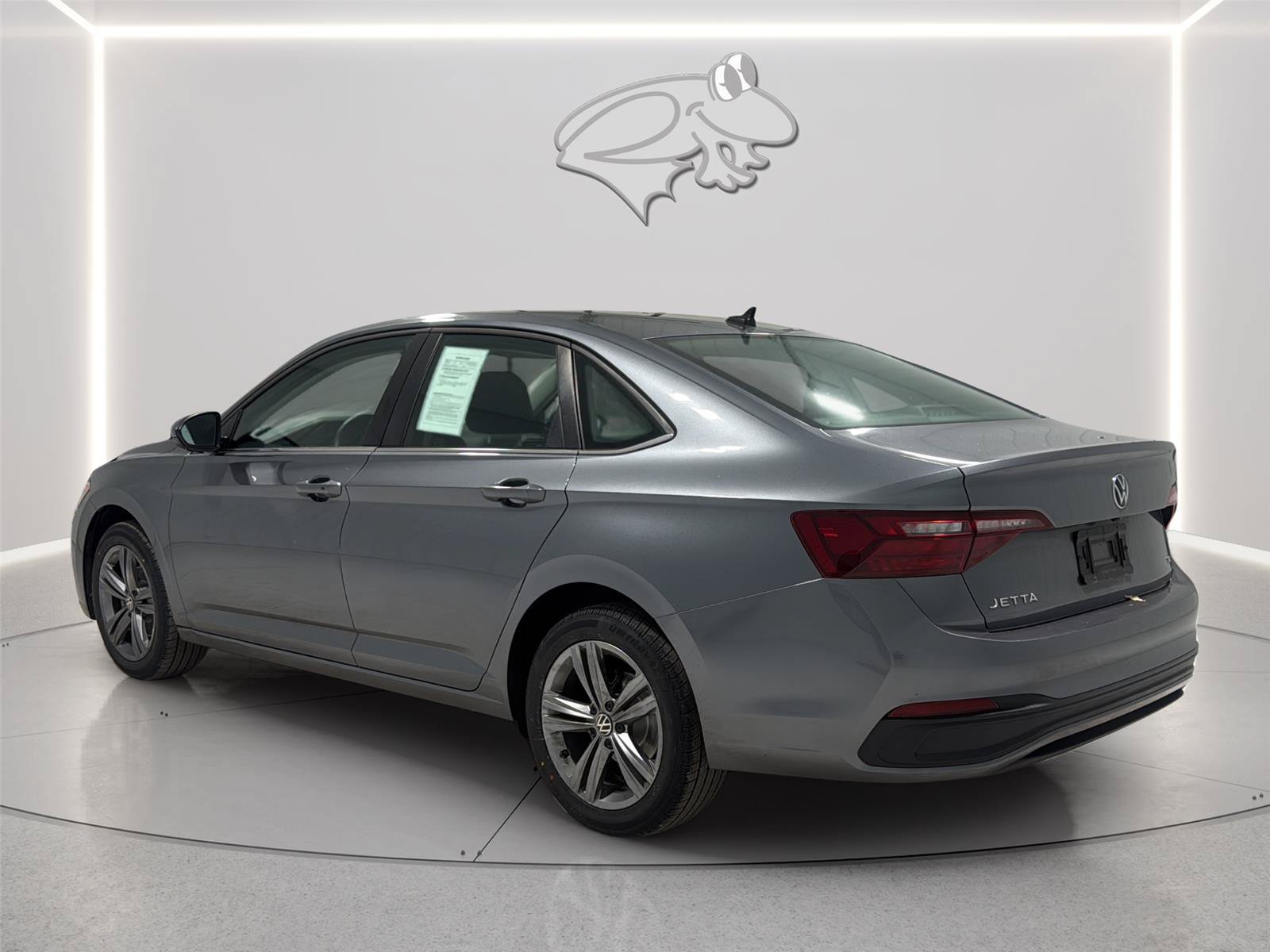 Used 2022 Volkswagen Jetta SE FWD image 4