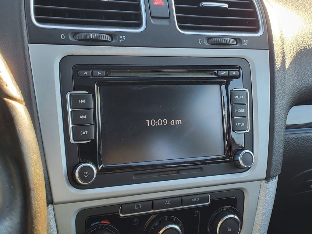 Used 2012 Volkswagen Golf 2-Door image 22