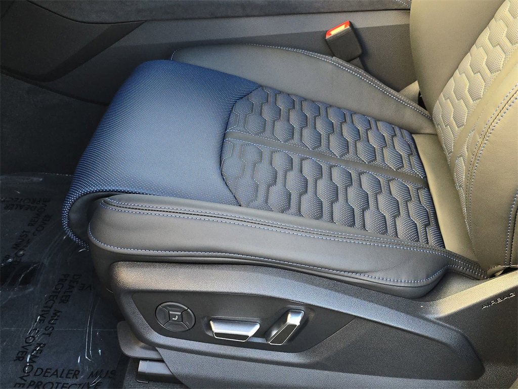 New 2026 Audi RS Q8 performance image 18