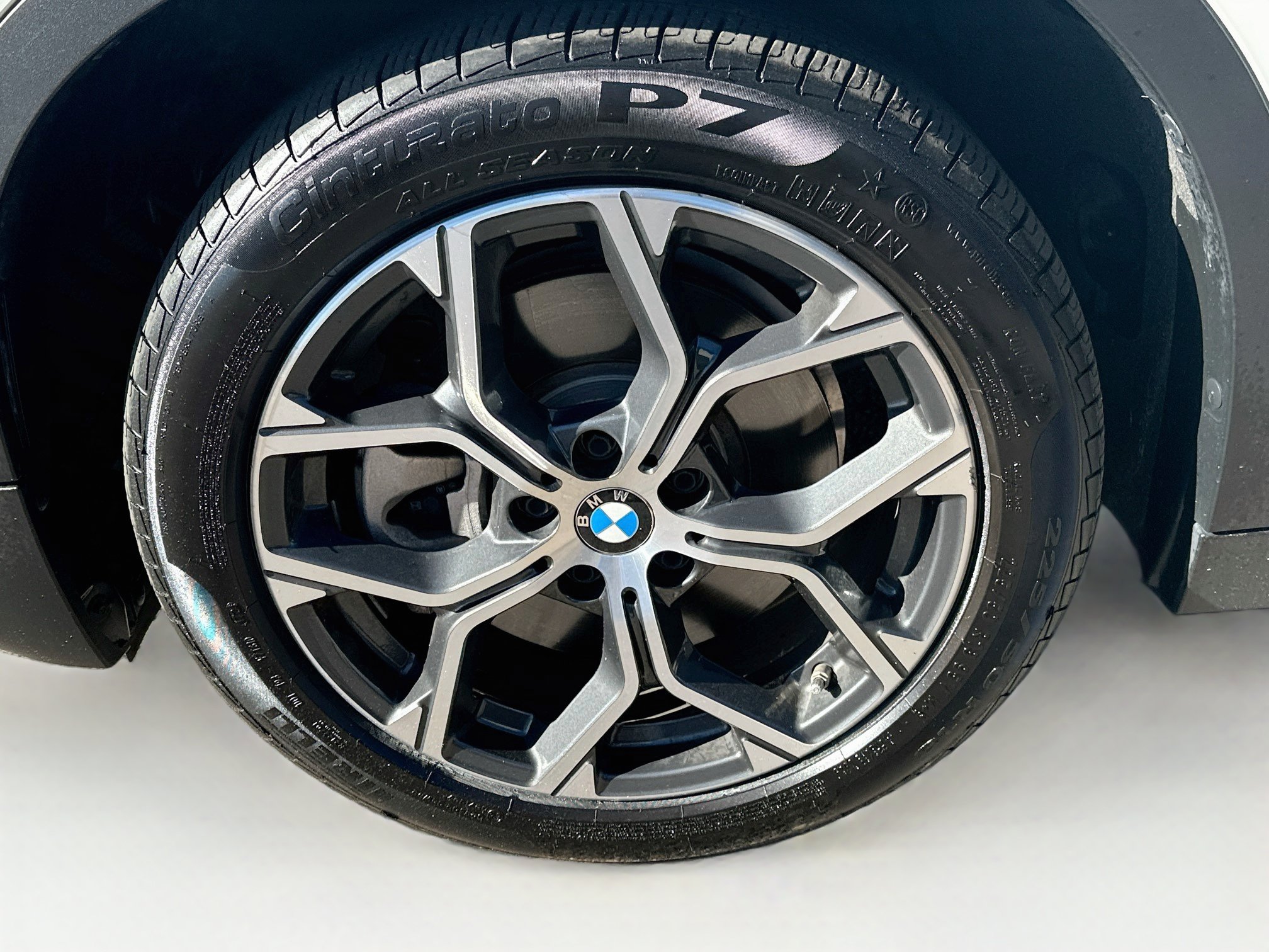 Used 2023 BMW X2 xDrive28i w/ Convenience Package AWD/4WD image 11