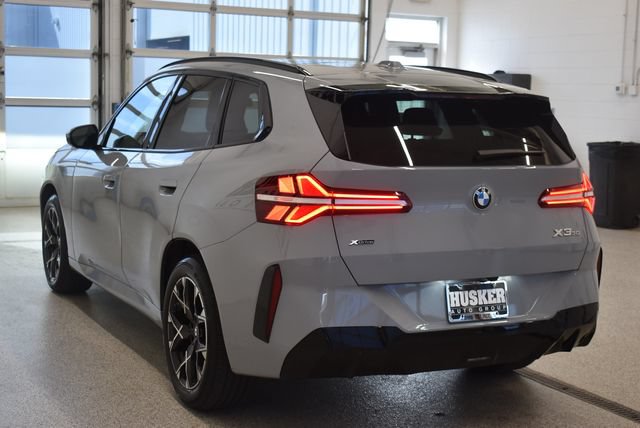 Used 2025 BMW X3 xDrive30i AWD/4WD image 10