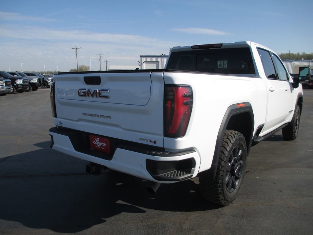 Used 2024 GMC Sierra 2500 AT4 w/ AT4 Premium Plus Package image 5