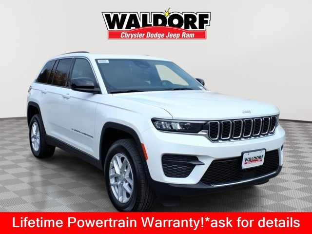 New 2025 Jeep Grand Cherokee 4WD image 1