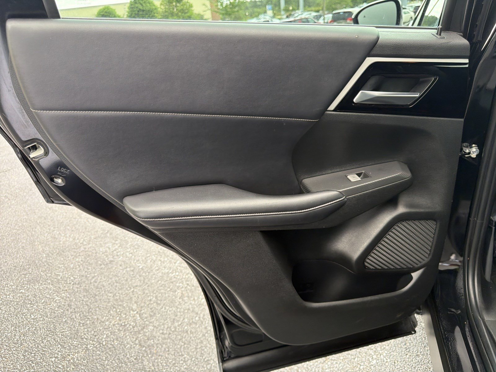 Used 2023 Mitsubishi Outlander SE FWD image 20