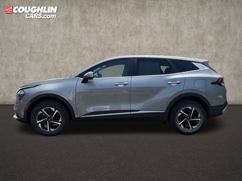 Used 2023 Kia Sportage LX AWD/4WD image 4