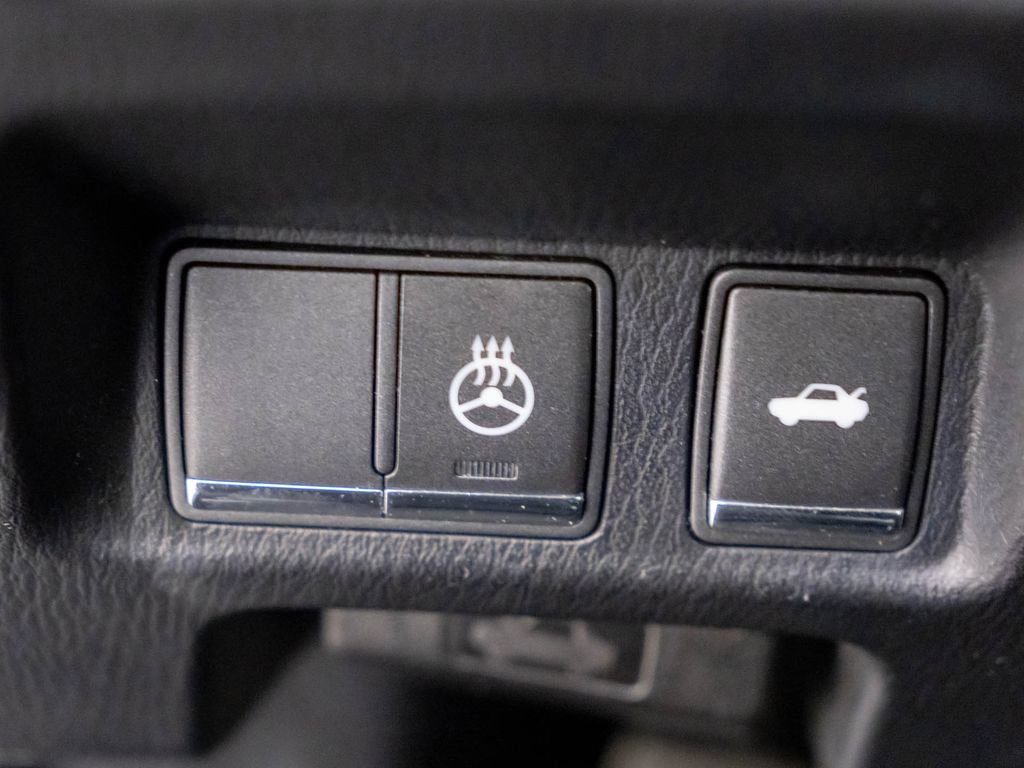 Used 2012 INFINITI M37 x w/ Premium Pkg image 35