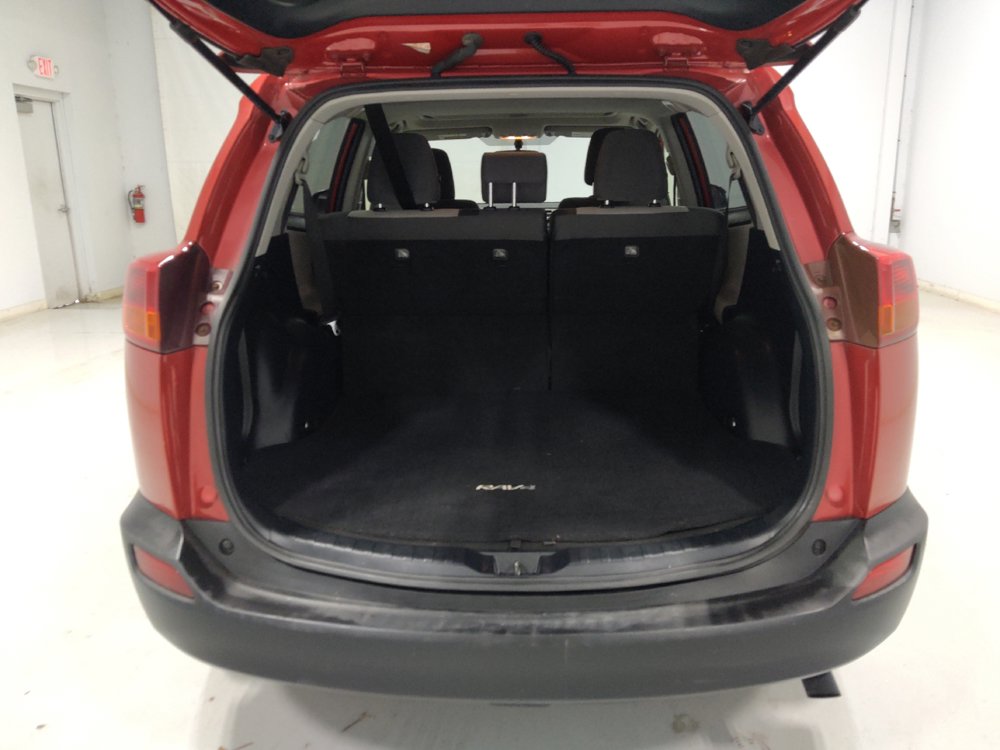 Used 2014 Toyota RAV4 XLE AWD/4WD image 29