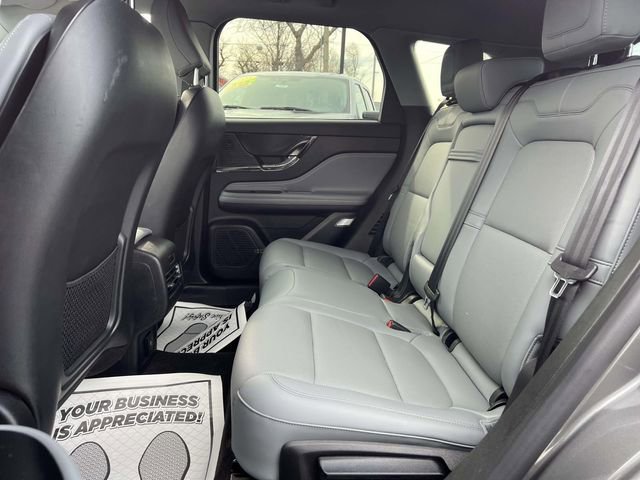 Certified 2022 Lincoln Corsair AWD w/ Equipment Group 101A image 15