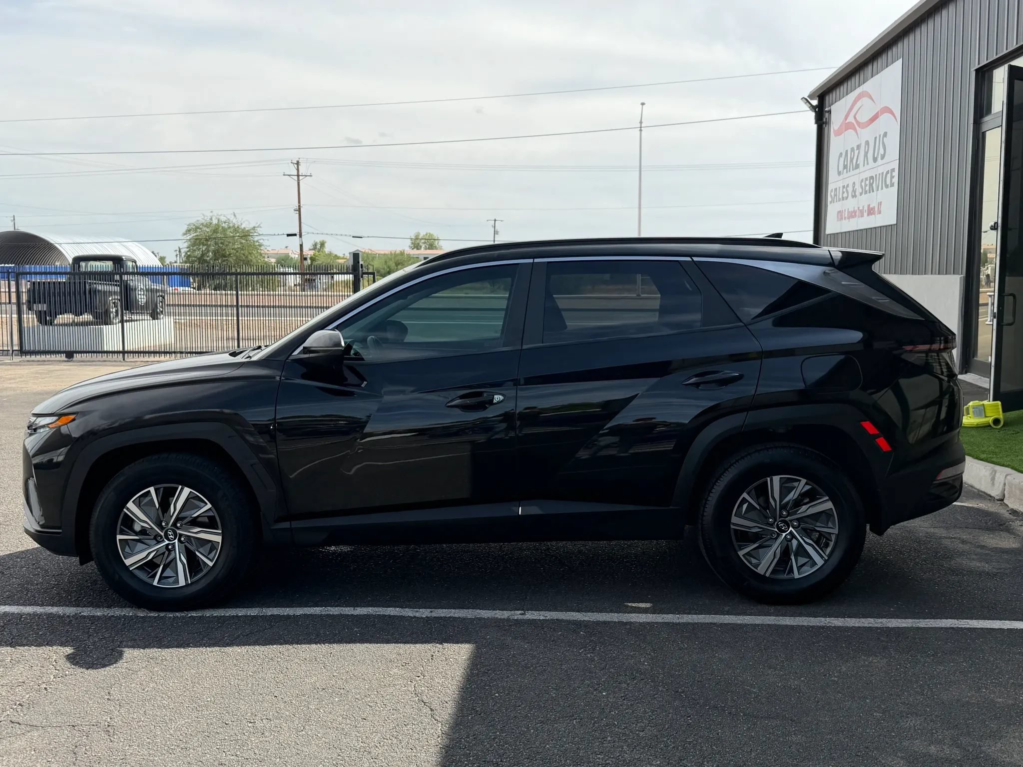 Used 2022 Hyundai Tucson Blue AWD/4WD image 3