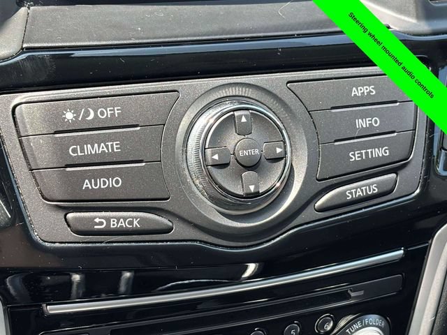 Used 2019 Nissan Pathfinder S AWD/4WD image 18