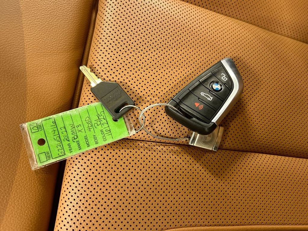 Used 2022 BMW X3 xDrive30i w/ Convenience Package w/ZPA image 12