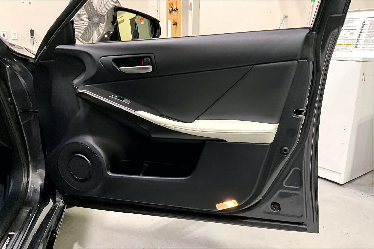 Used 2025 Lexus IS 350 F Sport AWD/4WD image 28