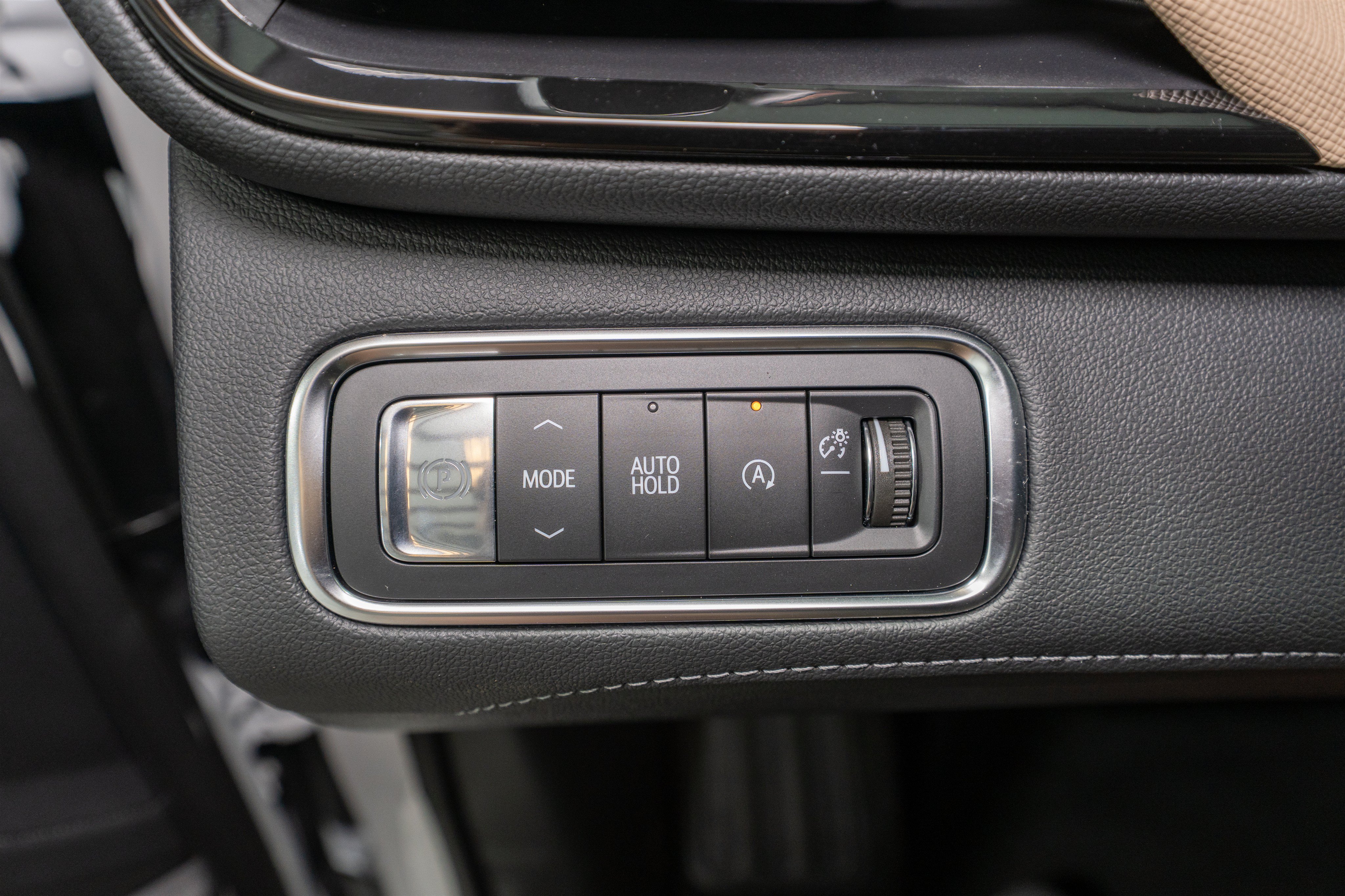 Used 2026 Buick Enclave Preferred w/ Power Package FWD image 31