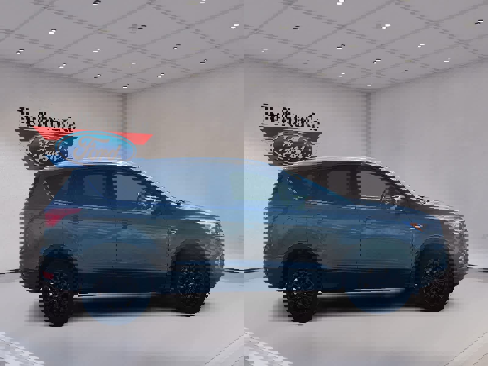 Used 2019 Ford Escape SE image 4