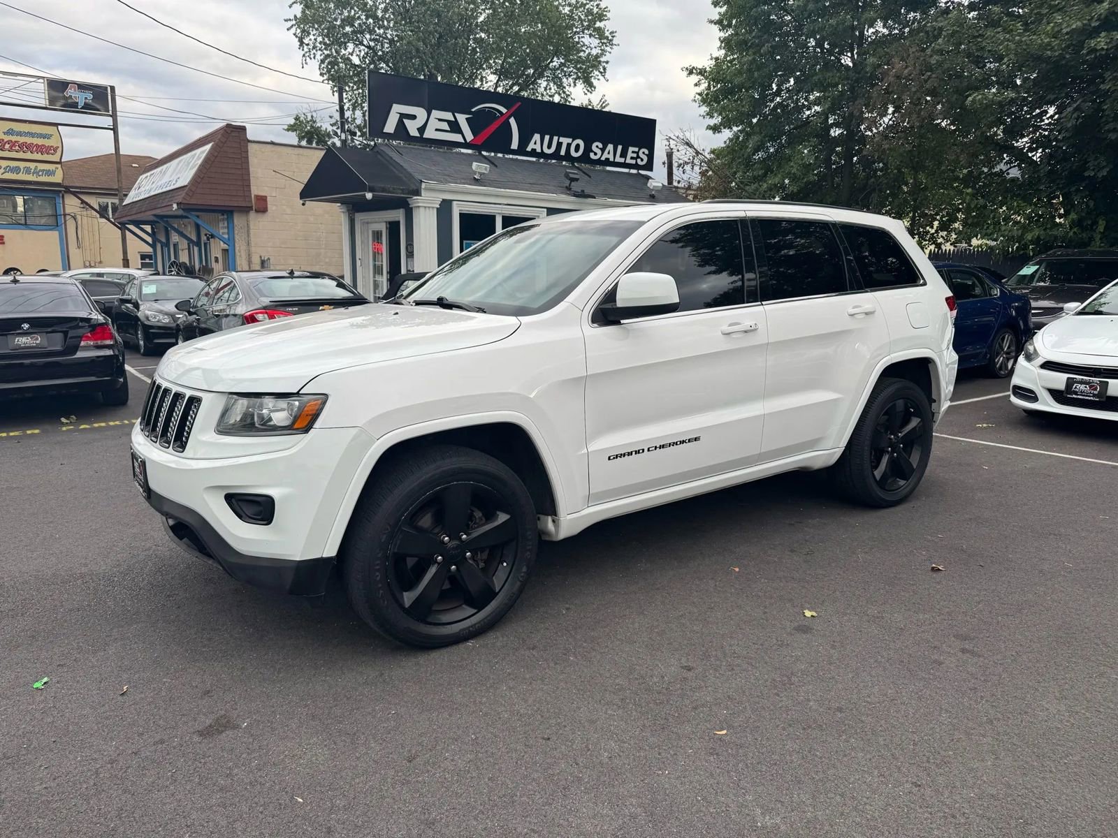 Used 2015 Jeep Grand Cherokee Altitude
